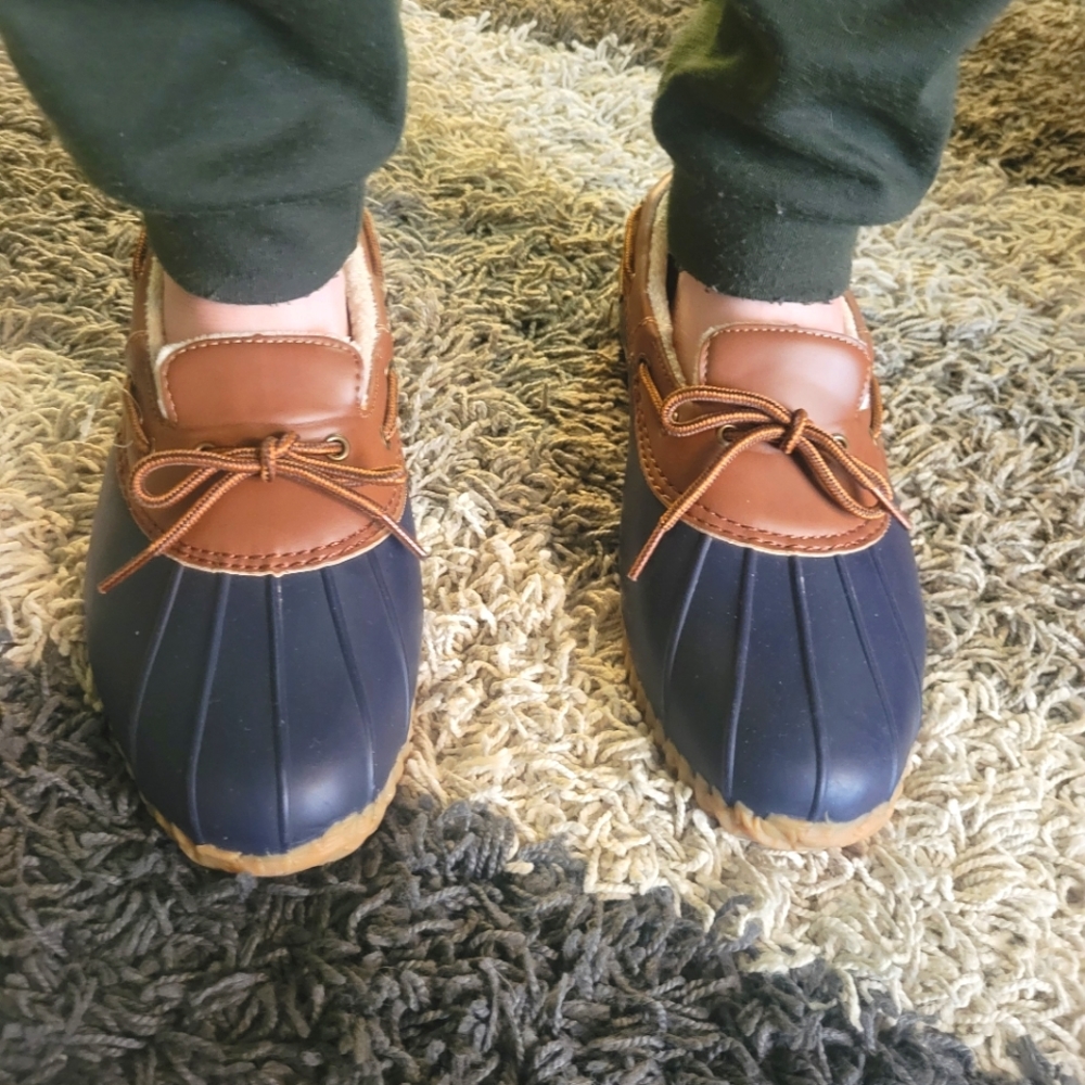 JBU by Jambu Winona fur lined waterproof slip on boots.